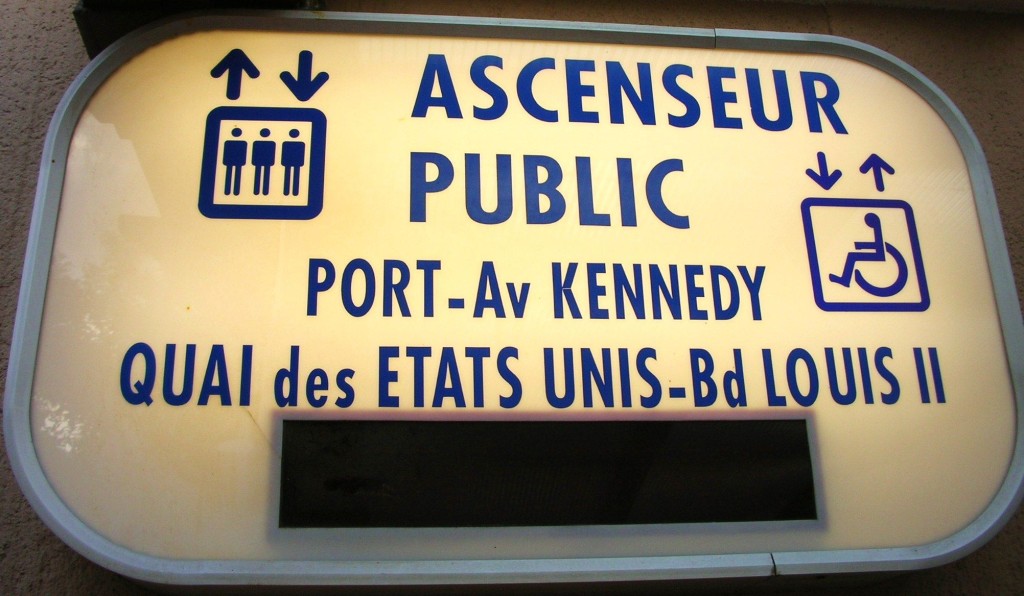 Ascenseur Public: Praktische öffentliche Fahrstühle gibt es überall in Monaco - als reguläres Transportmittel!