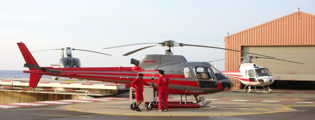 Fastest means from Nice to Monaco: the helicopter