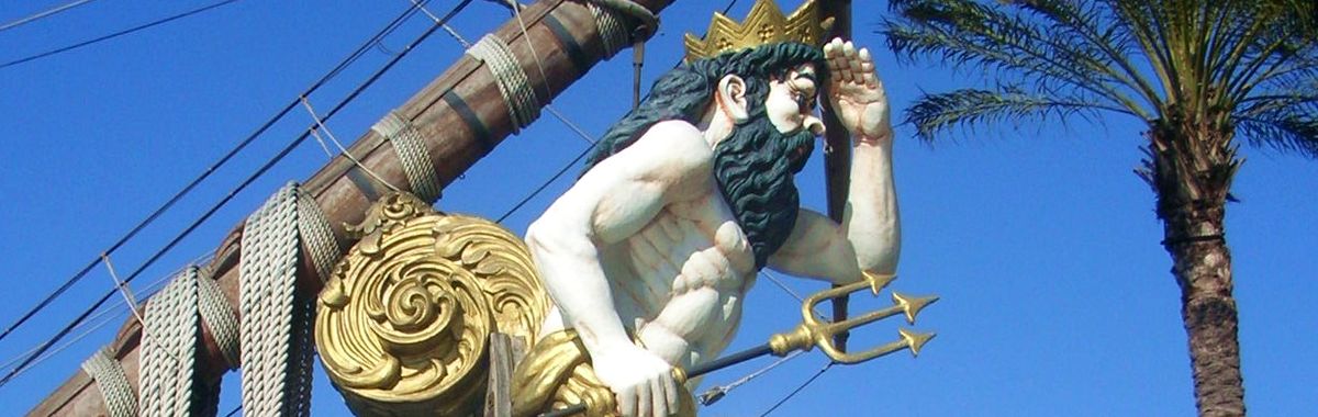 A figurehead on an old sailbot looking into the distance. The workforce crisis in 2030.